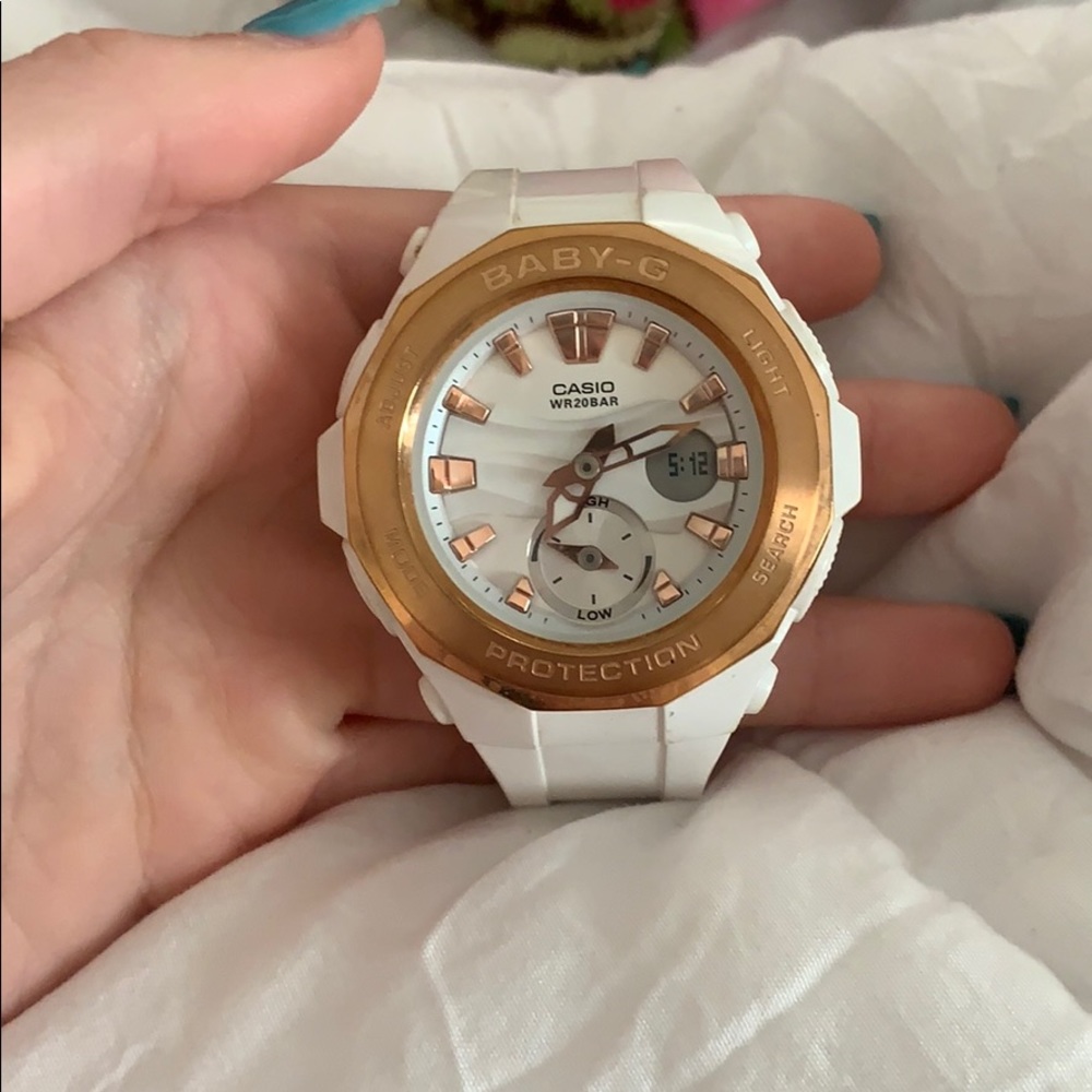 G shock white/gold bronze bezel watch